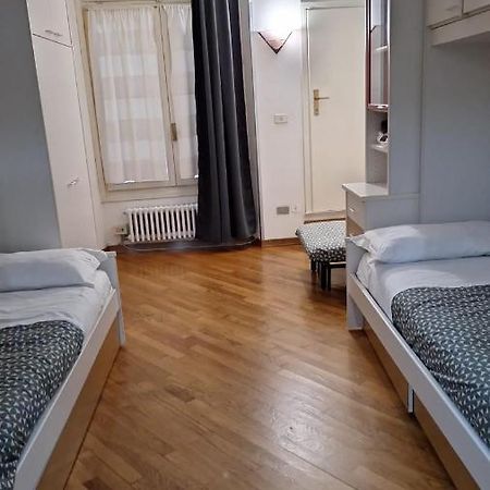볼로냐 Historic Center - With 2 Single Beds 아파트 외부 사진
